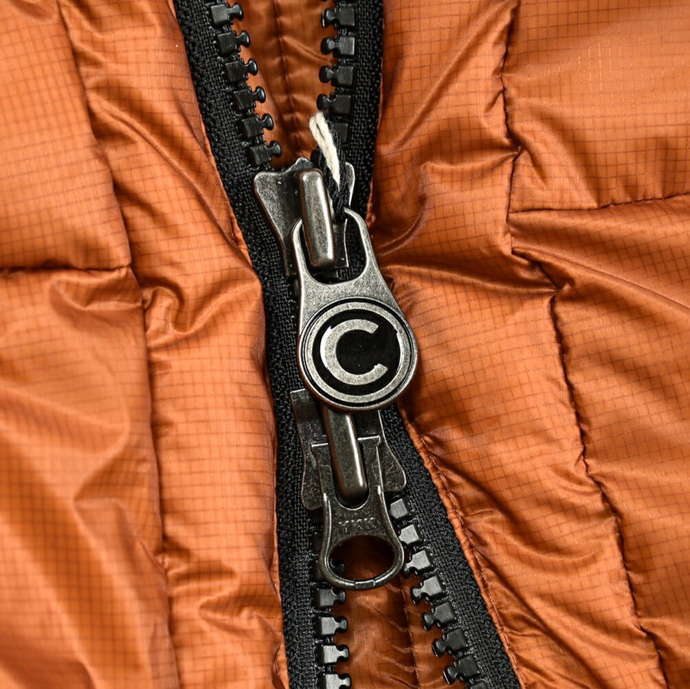 SALE｜COLMAR REVOLUTION by YOSUKE AIZAWA コットン×ナイロン 異素材コンビダウンジャケットフーディー / British Millerain社製生地｜411234 - 50｜GUARDAROBA MILANO OFFICIAL STORE