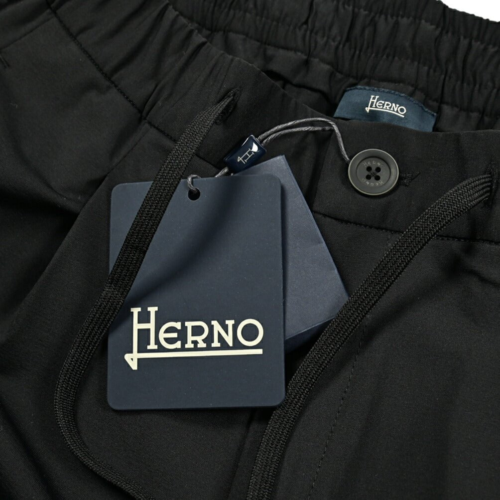 25SS HERNO ストレッチナイロン ワンタックイージーパンツ｜415716 - 44｜GUARDAROBA MILANO OFFICIAL STORE