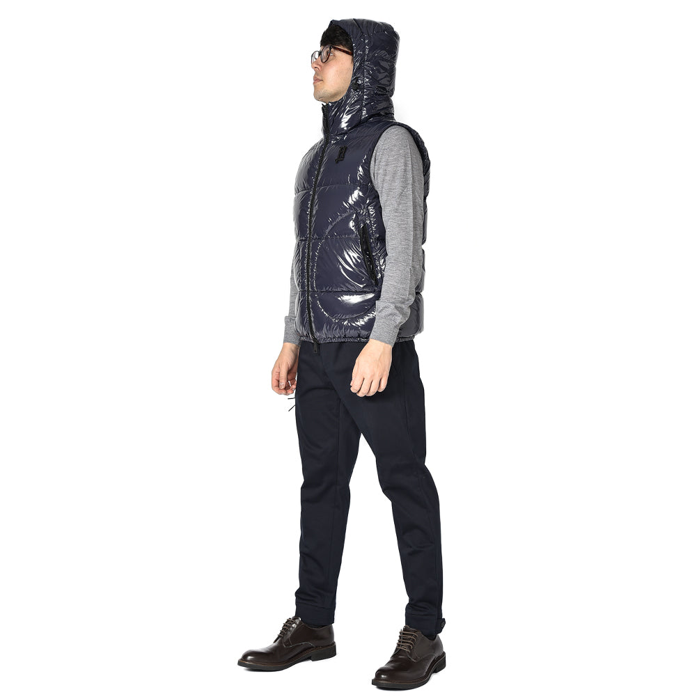 HERNO "GLOSS" ラッカーナイロン ダウンベストフーディー｜GUARDAROBA MILANO OFFICIAL STORE
