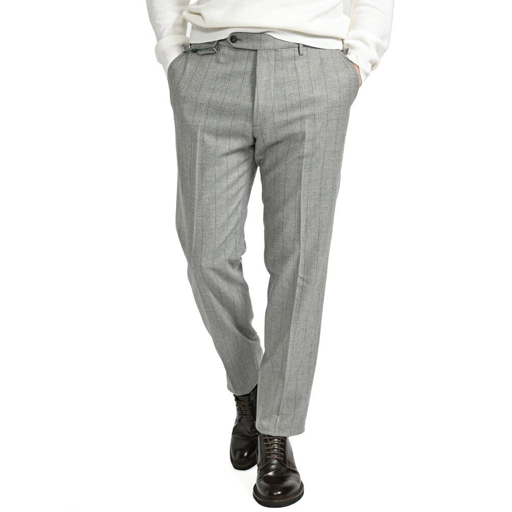 SALE｜BERWICH VULCANO Z ウールフランネル ノータックスラックス｜413236 - 46｜GUARDAROBA MILANO OFFICIAL STORE